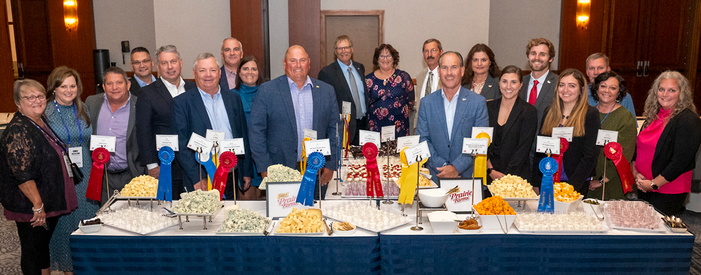 (From L to R) Karen Schroeder, Emily McClelland, Pat Schroeder, Luke Haywood, Gregg Doud, Randy Mooney, Craig Meng, Kristin Meng, Frank Doll, Toby Probst, Margie Probst, Robert Horst, Matt McClelland, Somula (Sam) Schwoeppe, Hannah Lansing, Matt Lansing
Jason Roberts
Heather Roberts
Ashley Davis